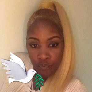 Meet your Posher, Yulanda